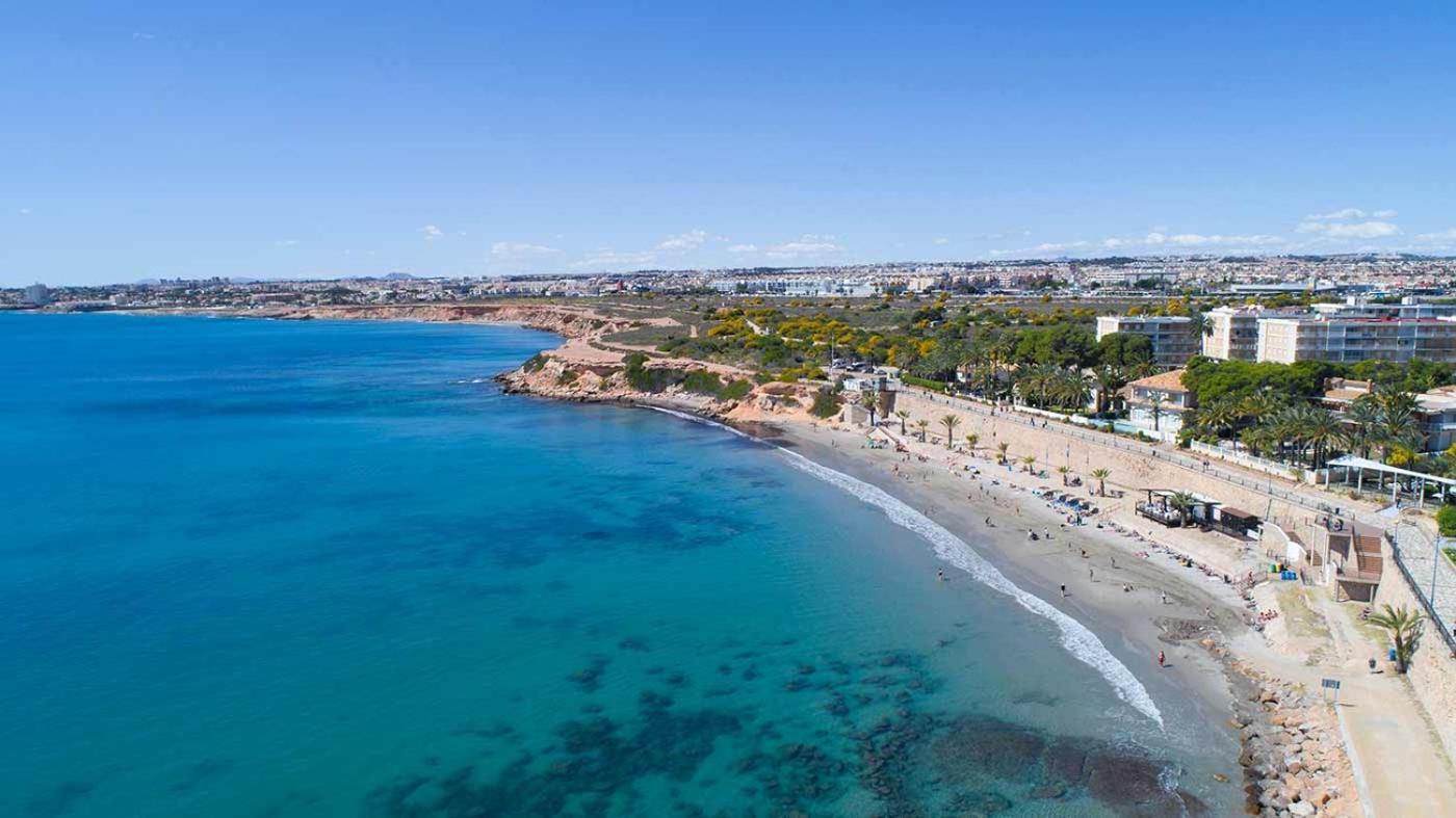Апартаменты Ch Vista Alegre Rocio Del Mar Торевьиа Экстерьер фото