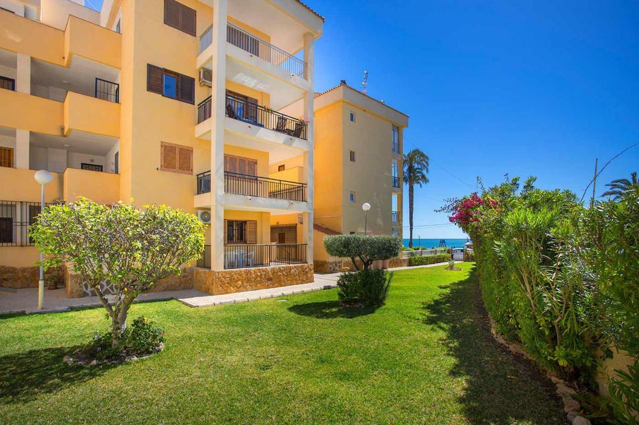 Апартаменты Ch Vista Alegre Rocio Del Mar Торевьиа Экстерьер фото