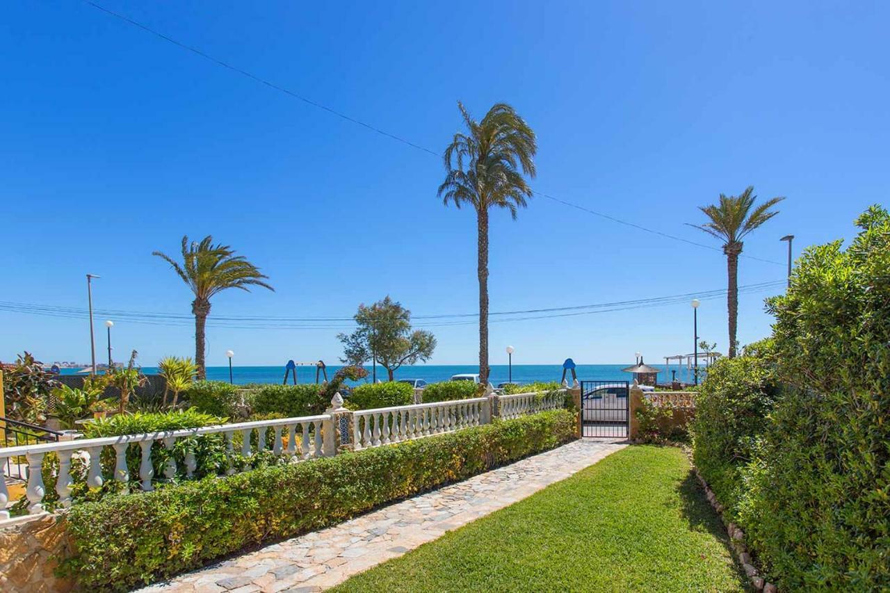 Апартаменты Ch Vista Alegre Rocio Del Mar Торевьиа Экстерьер фото